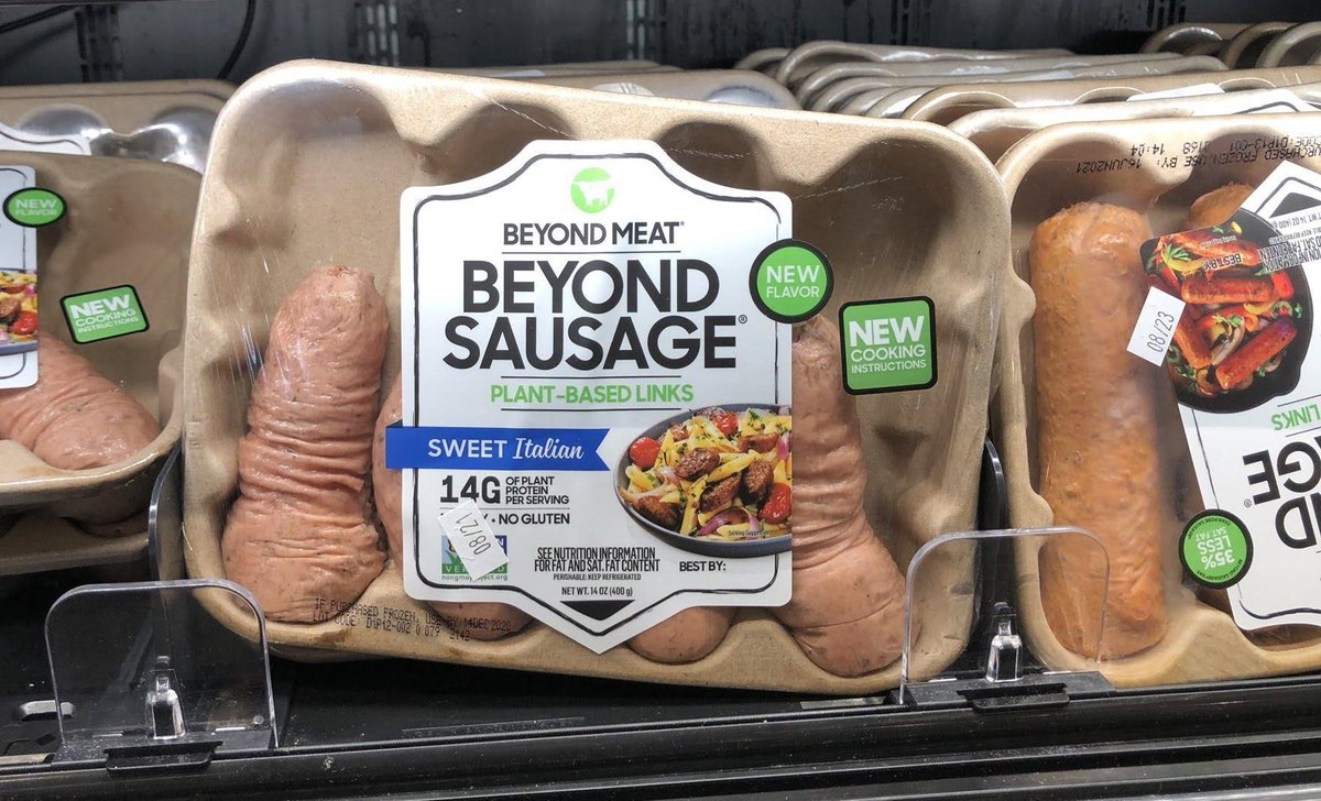 sandruisseau's tweet photo. Ce soir, je mange des saucisses vegans ! À base de plantes et pleines de nutriments, elles facilitent le transit intestinal. Les mangeur·se·s de viande ne savent pas ce qu'iels manquent. https://t.co/y3tOp3lArF