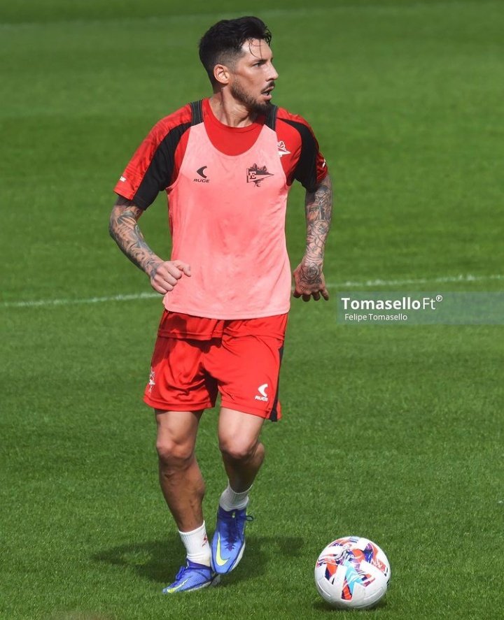 Estudionalytics's tweet photo. 🔥😍 José Sosa en modo #Estudion
📸 @FeliTomasello https://t.co/nKee4Pt3Jv