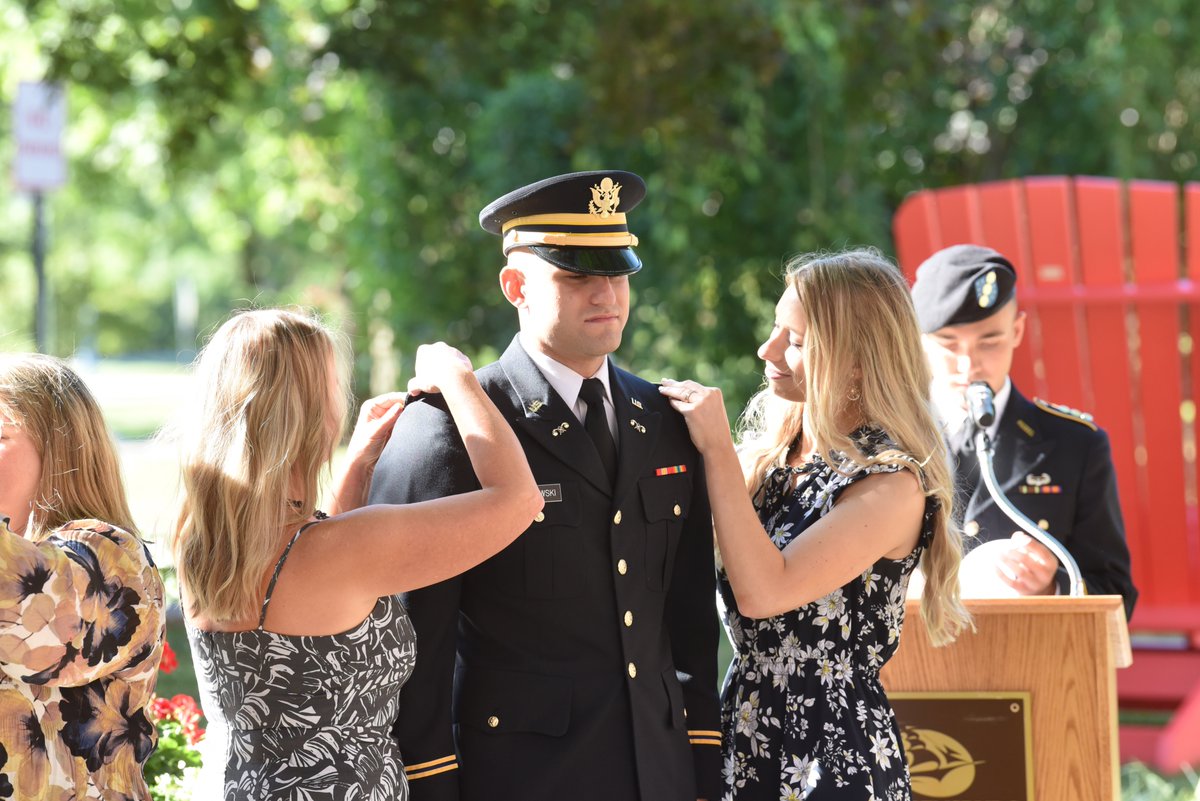 shippensburgU's tweet photo. Congrats to newly commissioned @ShipRotc
Lieutenants Renee Sahli and Zachary Zarkowski! Lead the Way! #ShipIsIt #RaiderSetGo https://t.co/A27d5rnl4K
