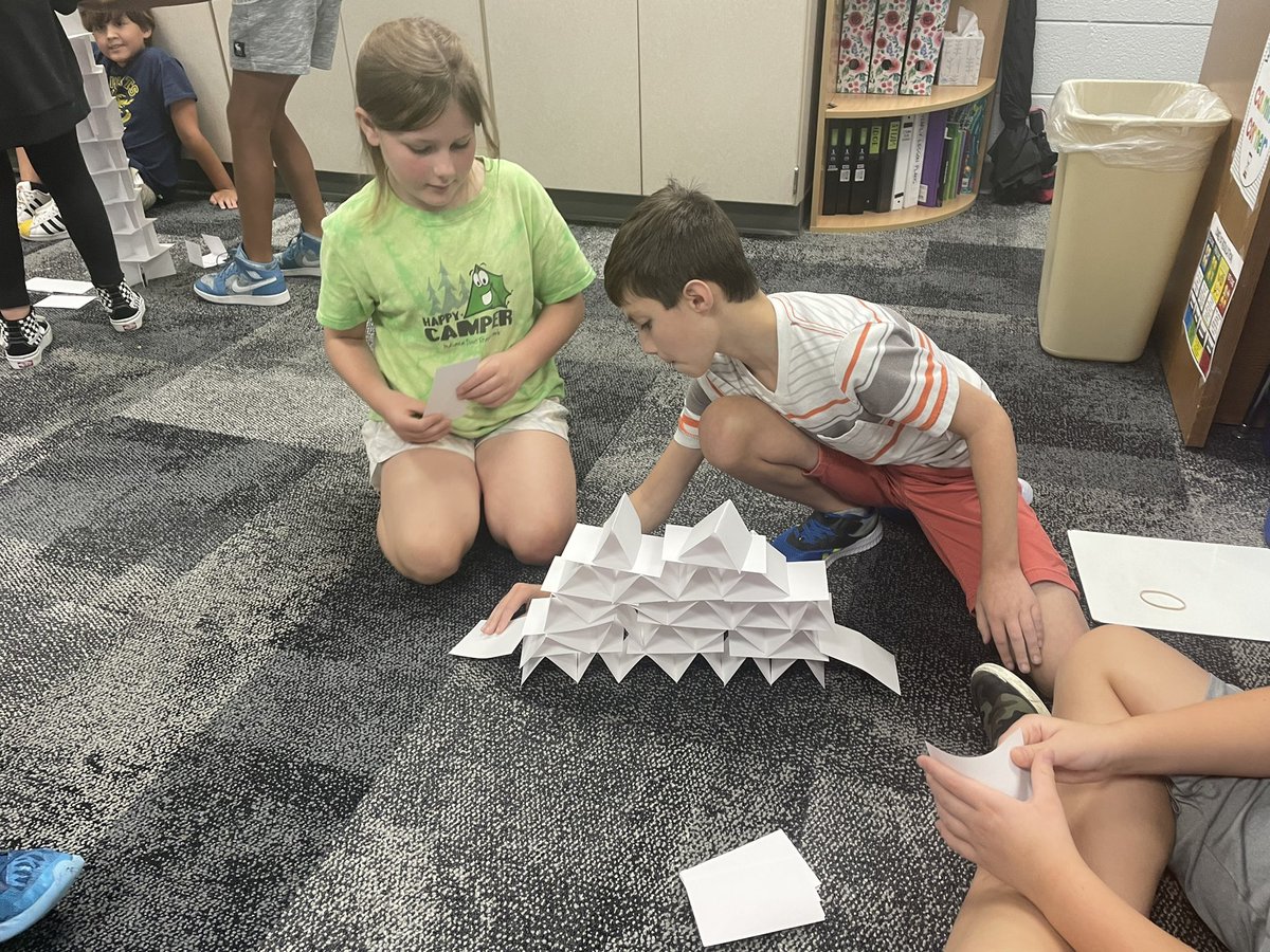 SC_STEAM_1's tweet photo. Students are taking the “Tallest Tower” challenge this week in STEAM. Today’s tallest tower went to 3rd graders in Mrs. Poulson’s room with a 42” tower!! Check out some of our work! https://t.co/1eo7msqRj5
