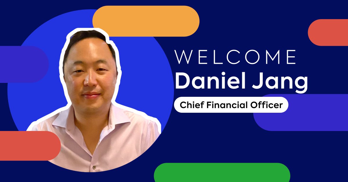 CommentSold tweet media