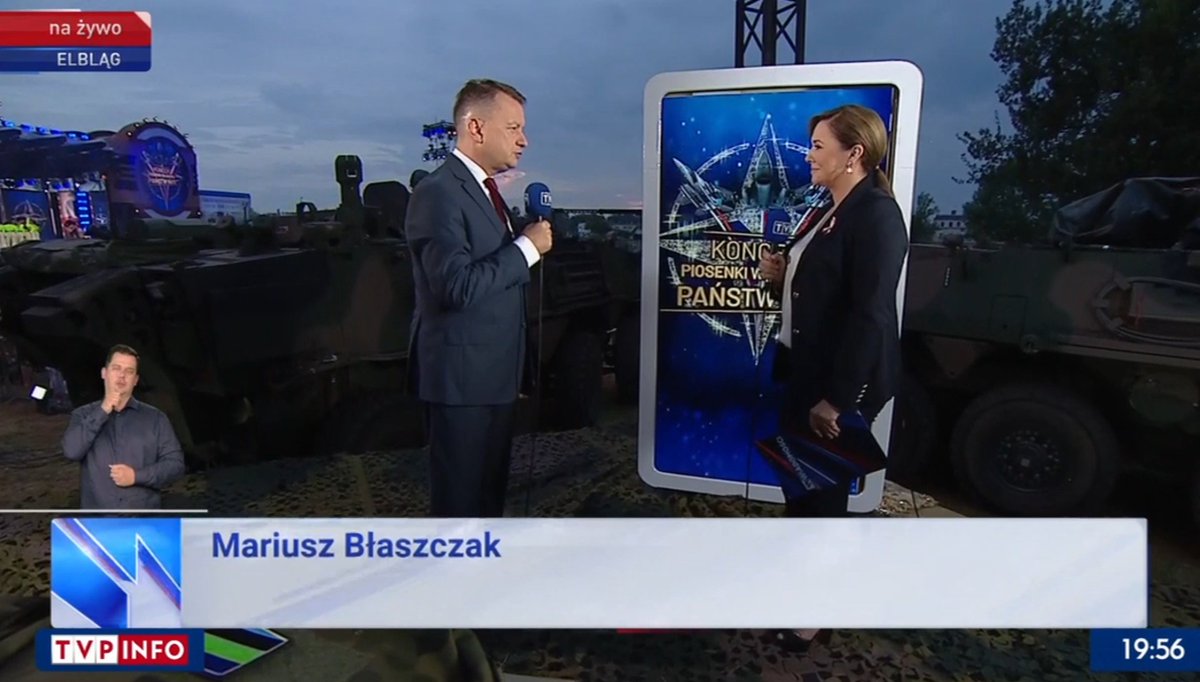 obserwator_007's tweet photo. #Elbląg
Miało być miło i było. Dostało się "totalnej opozycji" :))
Nie tracą ani minuty!
#Danuta jest przeszczęśliwa, że wyszła z Woronicza na świeże powietrze. 🤓

#Mariusz, będzie kontynuował dzieła rozpoczęte przez #staregodziada JK. Dzieła? 😱🤦‍♂️ https://t.co/wB4ZxXyGtc