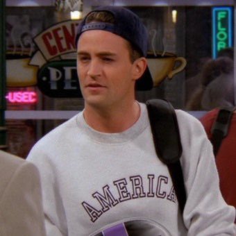 rt if you stan chandler bing