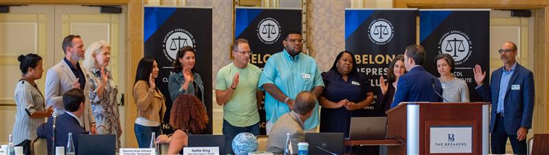 NACDL's tweet photo. NACDL News Release: 2022-23 Officers and Newly-Elected and Re-Elected Members of the NACDL Board of Directors Installed at Annual Meeting #NACDLAnnual

https://t.co/QhQhRovZ8w https://t.co/RQxKfowoqo