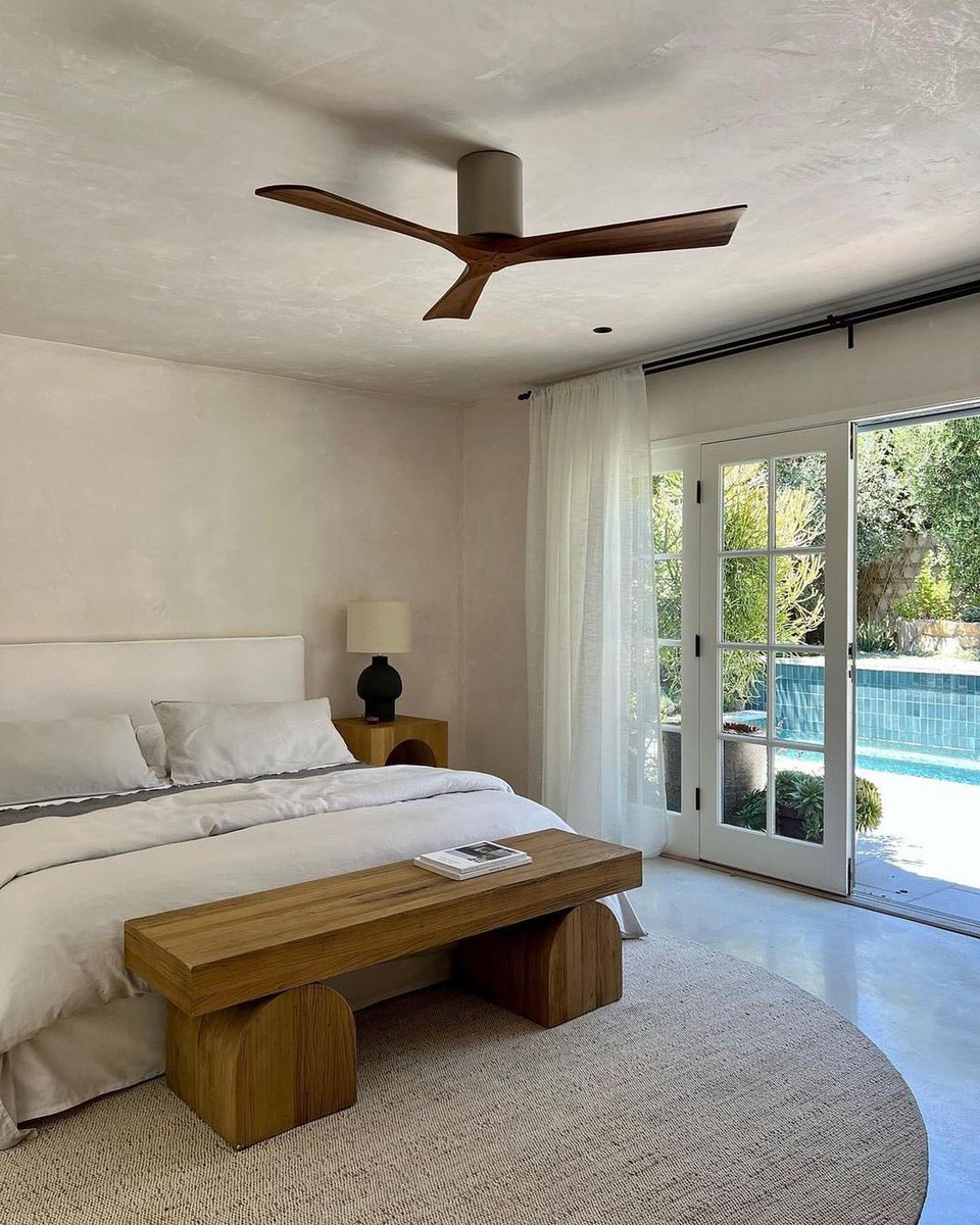 NATALIALABEL's tweet photo. Mediterranean villa in Los Angeles. Heaven. https://t.co/CbmohGgi4f