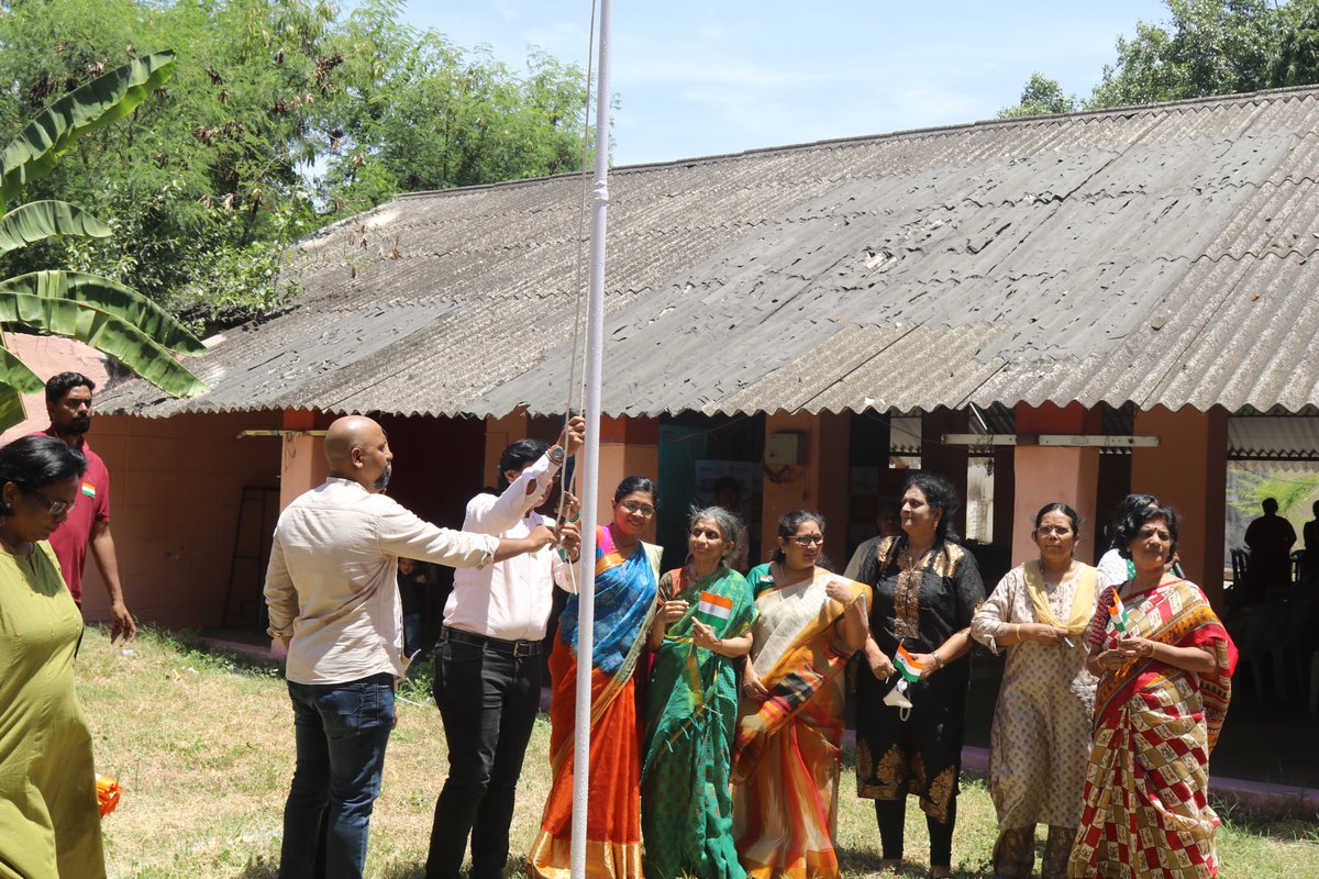goodnessfdn's tweet photo. An extraordinary exhilarating feel it is to reminisce the sacrifices, fight and efforts of great leaders  to free India from the clutches of  slavery. Goodness Foundation and the Rotary Club of Chennai Silk City joined hands to celebrate the 75th Independence day of India. https://t.co/FNMQ98iWxA