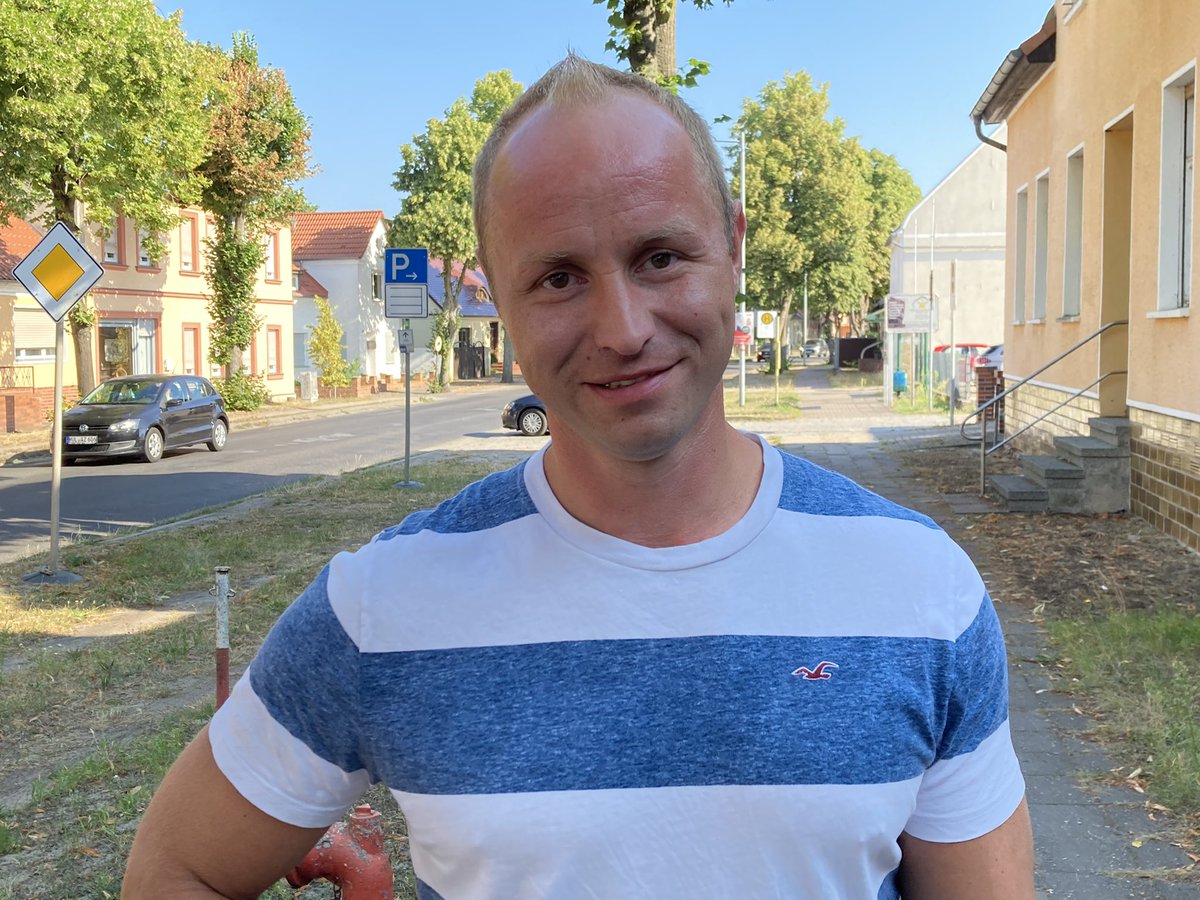SMorgner7's tweet photo. Es geht wieder los: Nach #Liebenwalde folgt nun #Milow. Mit dem Fahrrad in dieser Woche unterwegs im #Westhavelland. Teil 1: Bahnitz. #maz #aktion #mazaufdemWeg @CSjournalist https://t.co/FXwEPPv4f6