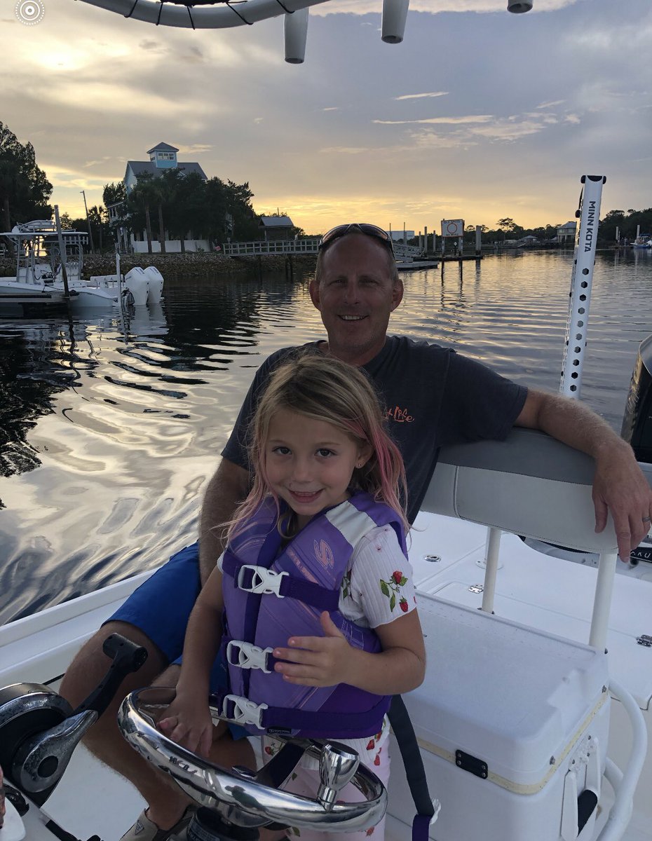 catchingthecure's tweet photo. Raise them early and raise them right! Future Mako owner. @catchingthecure  @BoatsMako @BassProShops https://t.co/jt4i7x5x5h