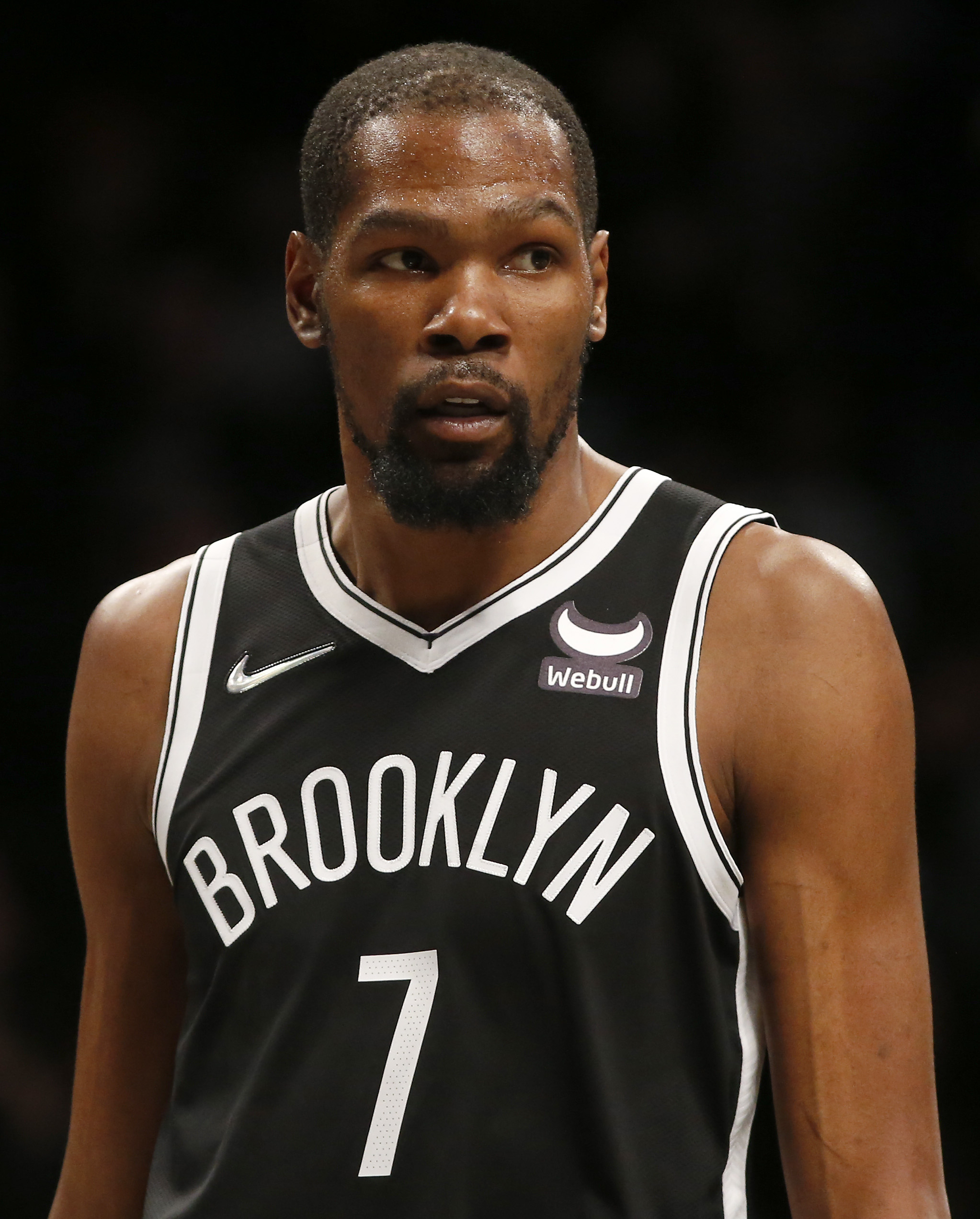 Kevin Durant swats retirement rumor: 'S--- is comical at this