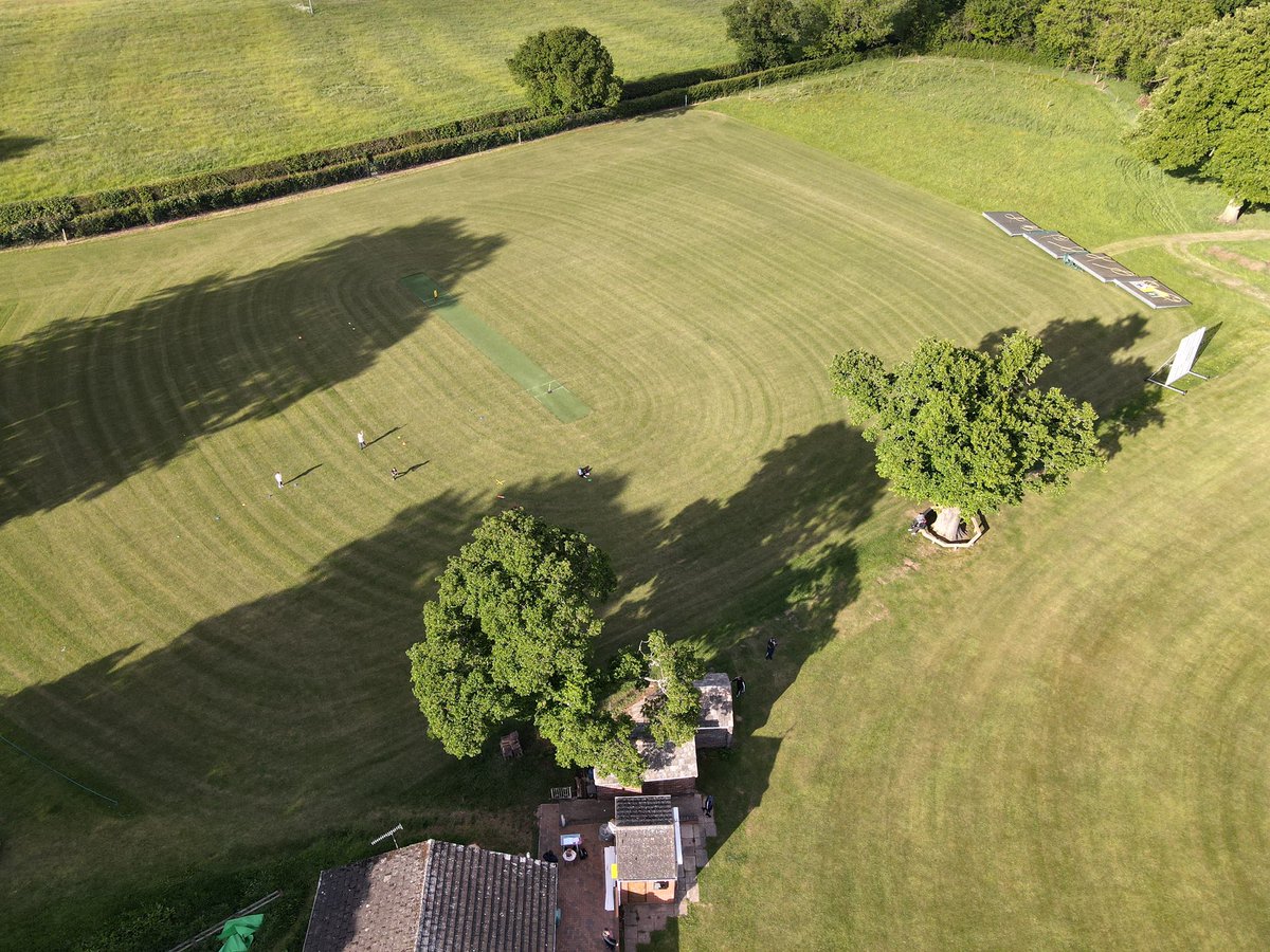 Fillongleycc_'s tweet photo. More amazing drone photos taken of The Parks ! 

#fillongley #Warwickshire #storks #youstorks #cricket #2022season #ipl #sport #cricketer #cricketfans #UTS #dronephotography #drone #cricketpitch #cricketgrounds https://t.co/akFzHTSI63