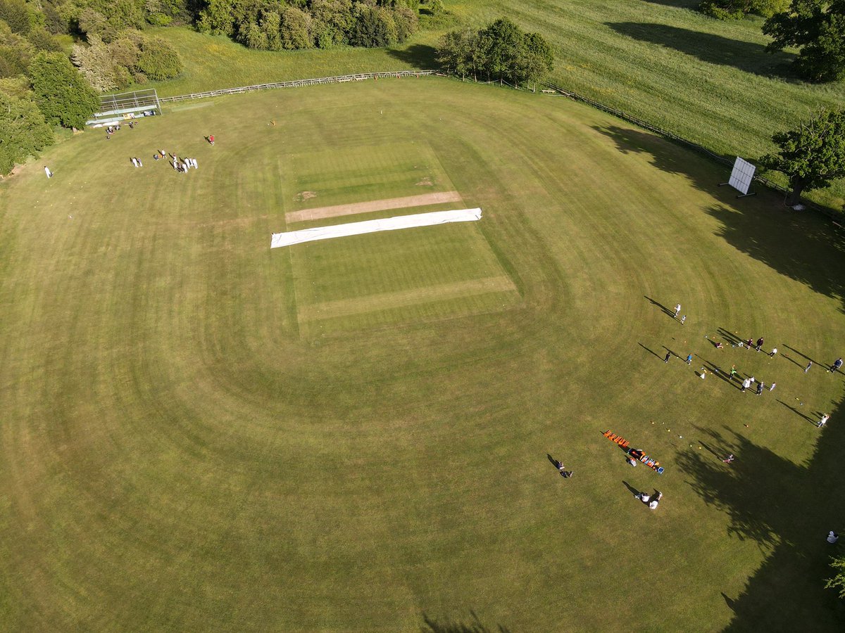 Fillongleycc_'s tweet photo. More amazing drone photos taken of The Parks ! 

#fillongley #Warwickshire #storks #youstorks #cricket #2022season #ipl #sport #cricketer #cricketfans #UTS #dronephotography #drone #cricketpitch #cricketgrounds https://t.co/akFzHTSI63