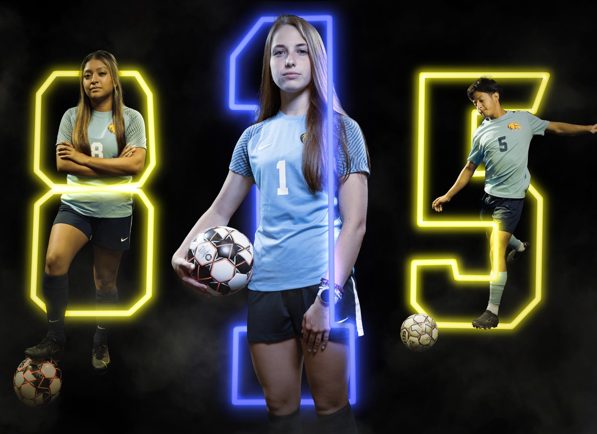 rvcgoldeneagles's tweet photo. We are so proud to be part of this community. Happy #815Day, from your Golden Eagles! 🦅 #RockfordIL #Community https://t.co/sebRdqvTAt