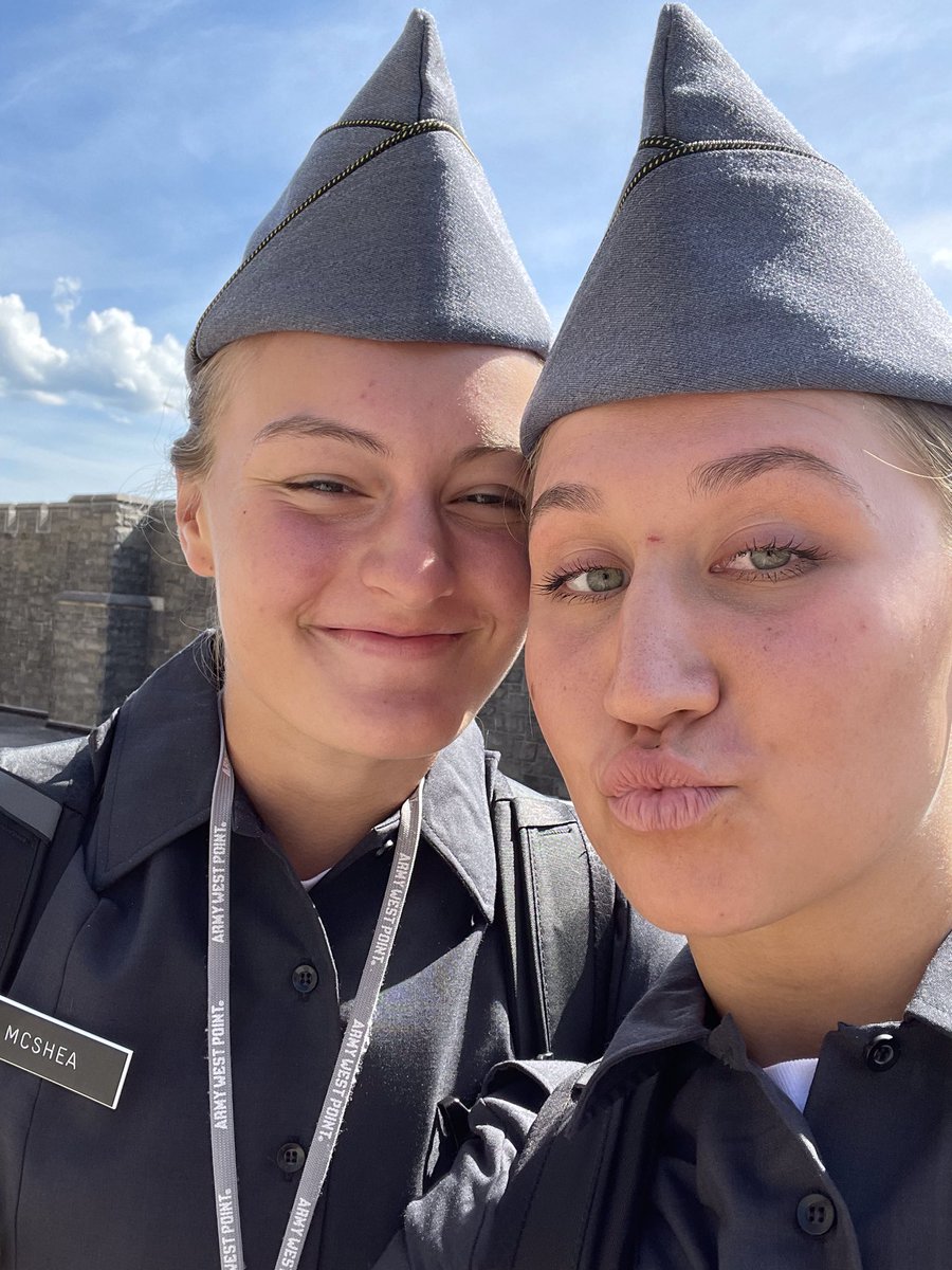 Betsy McShea tweet media