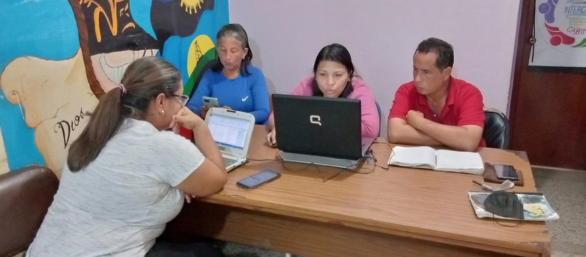 AmnysCordero's tweet photo. #15Agosto || #Cabimas Con éxito se desarrolla la Revisión de la Organización Escolar 2022-2023 de la ETC Hermágoras Chávez

#PensarComoPais
#ArmyGamesVzla2022

@NicolasMaduro @MPPEDUCACION @_LaAvanzadora @zonaeduzulia @dorelisecheto @DivisionEAJPA
@JacquelinePSUV @psuv_cabimas https://t.co/FYjFiDNXPf