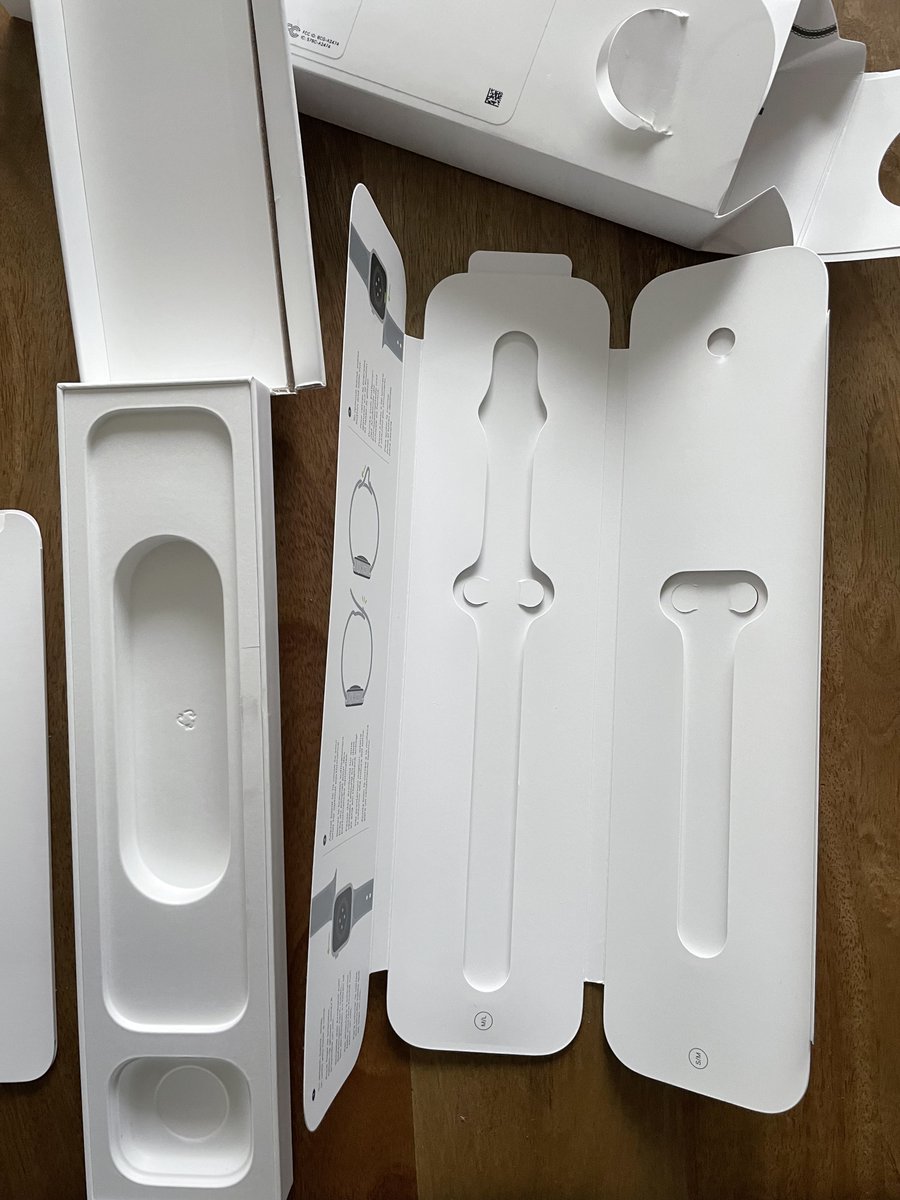 wesleyabeckner's tweet photo. On July 15th Target sent me a tampered and empty package that was supposed to have an apple watch in it! @Target has refused to send me a new item or refund my money and I've had to take it up with my CC company. What's up with that @Target?! https://t.co/0kcRsMLHUN