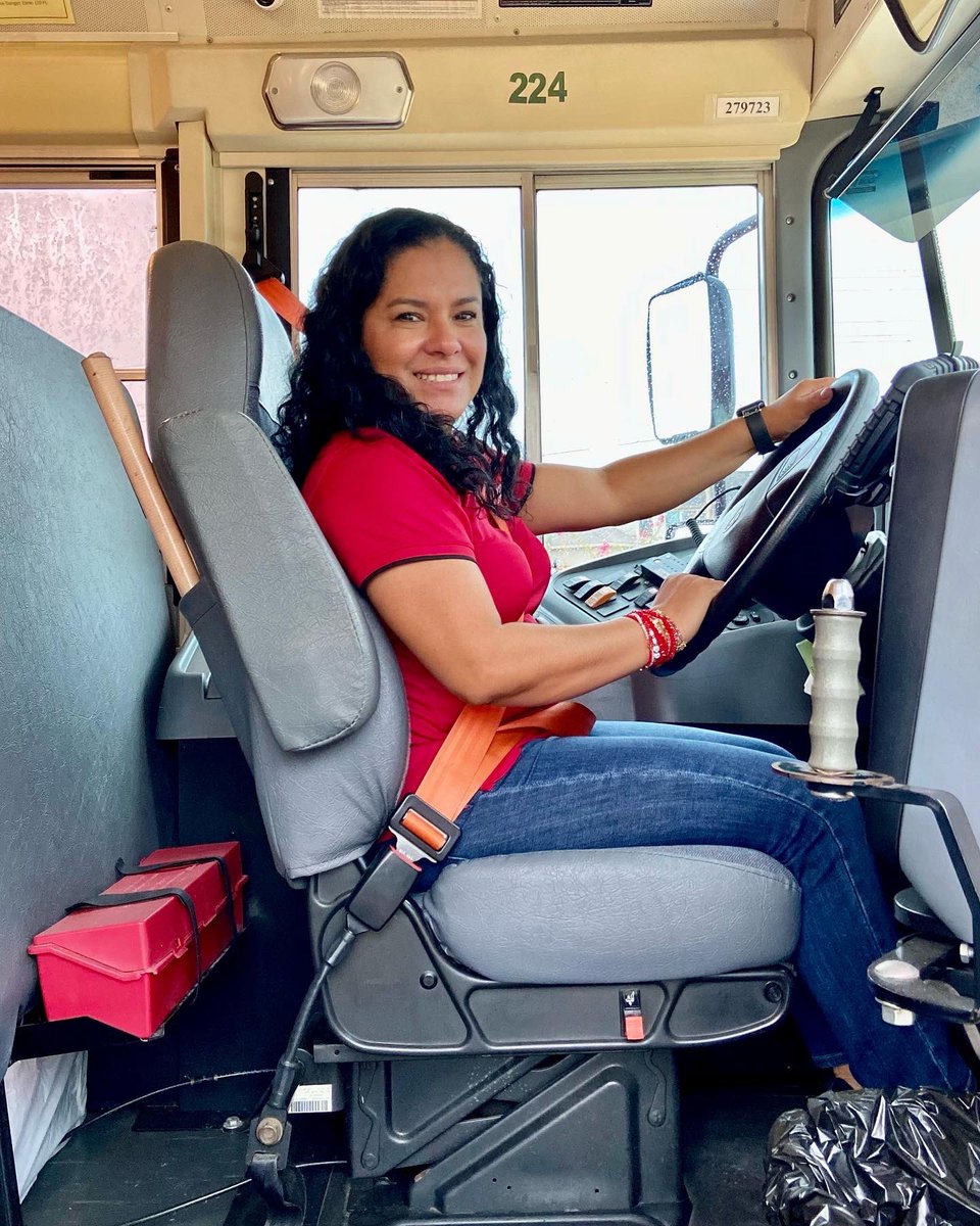 SISDmedia's tweet photo. π£Huge S/O to the #SISD Transportation Department & Bus Drivers on this #SISDFirstDay.
πBus Drivers play an important role in our students lives & are true educators. They greet with a smile, form bonds of trust, set expectations, & DRIVE with heart. #LEADingthewaytoexcellence https://t.co/Sc5AG9ZzEn