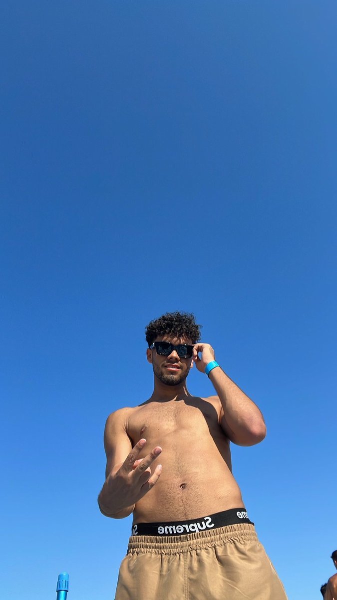 anasssippinlean🦇 tweet media