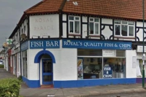 Visit ROYALS FISH &amp; CHIPS, Bognor Regis for great Gluten Free !!
Royal’s cater for those requiring to eat gluten free and wheat free and a separate gluten free menu is provided. The owner’s wife is a coeliac and understands the concerns of those requiring a gluten free diet.