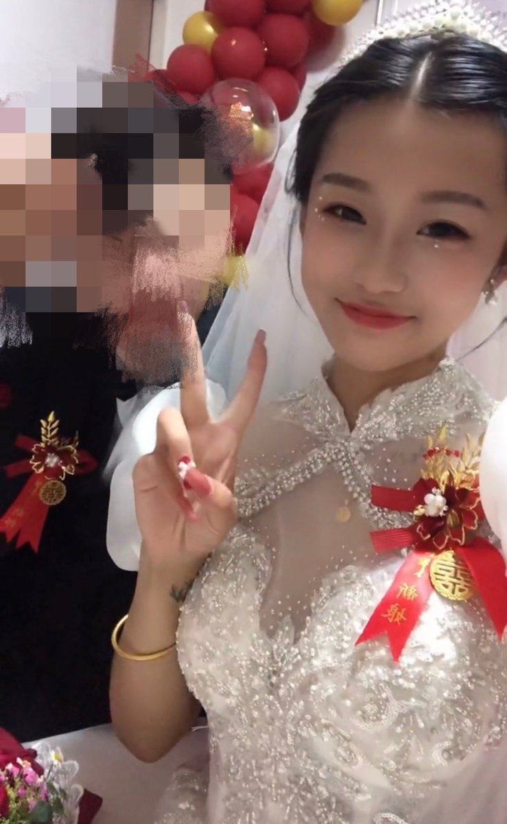 TgpTkh's tweet photo. 新人真实小夫妻，夫妻奴，结婚半年多，老婆22，我25。和老婆认识很久了，上学时候就是情侣。和老婆一起被圈养过，一起贡养过主人一年，喜欢重口。有人喜欢吗
#夫妻奴 #情侣奴 #新娘 #婚纱 #绿帽 #绿奴 #淫妻 #轮奸 #重口 #王八 #圈养 #供养 #贡奴 #结婚 #母狗 #夫妻 #情侣 https://t.co/j4L6GBQqMY