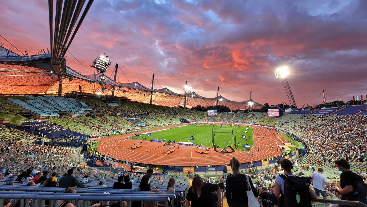 FloWeiss86's tweet photo. Ohne Worte. #Munich2022 #EC2022 https://t.co/Hzay73fIum