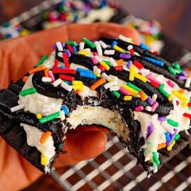 order up for @bench_boyy !
homemade hot fudge sundae poptart courtesy of an anonymous patron ♡ 
enjoy !