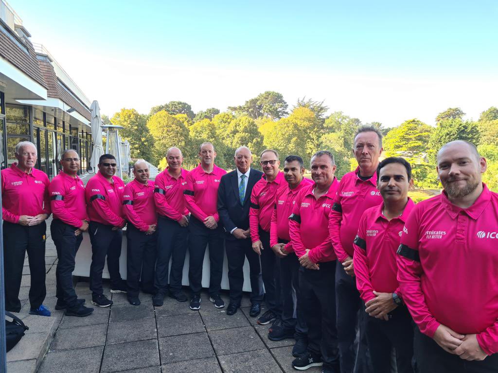 flanjc's tweet photo. Now back at work, just waiting for my luggage. Increibly honoured &amp; proud to represent @Cricket_Germany at U19 World Cup qualifiers in Guernsey.
Fantastic time with a great bunch of umpires. Shout out to Mark, @carly_davis2010 &amp; Laura for organising such a fantastic event. https://t.co/6pJUg6skjK