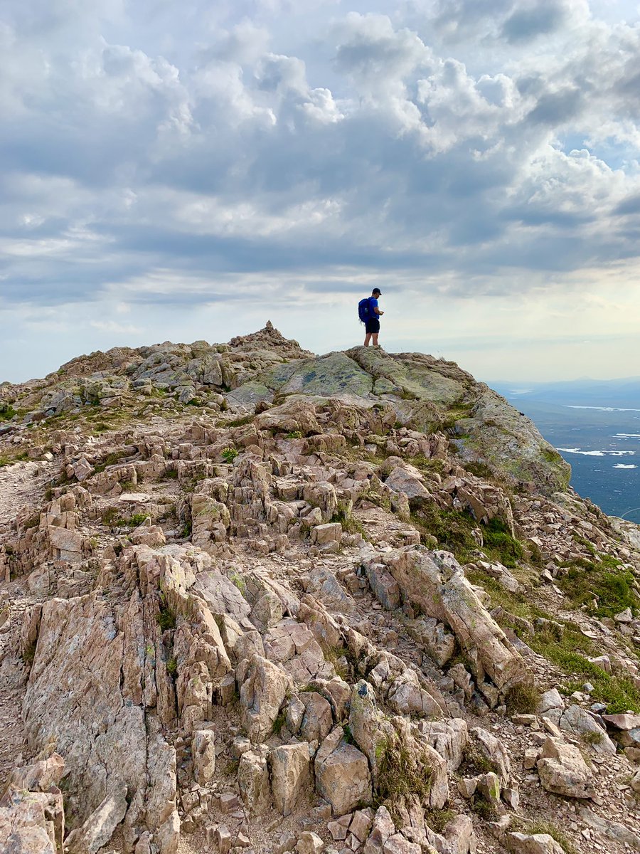 adventurerab72's tweet photo. With storms forecast yesterday a plan B was needed so a quick hike up the big bookil,3rd time lucky as i got views!😍😃 https://t.co/8DCazJsaQA