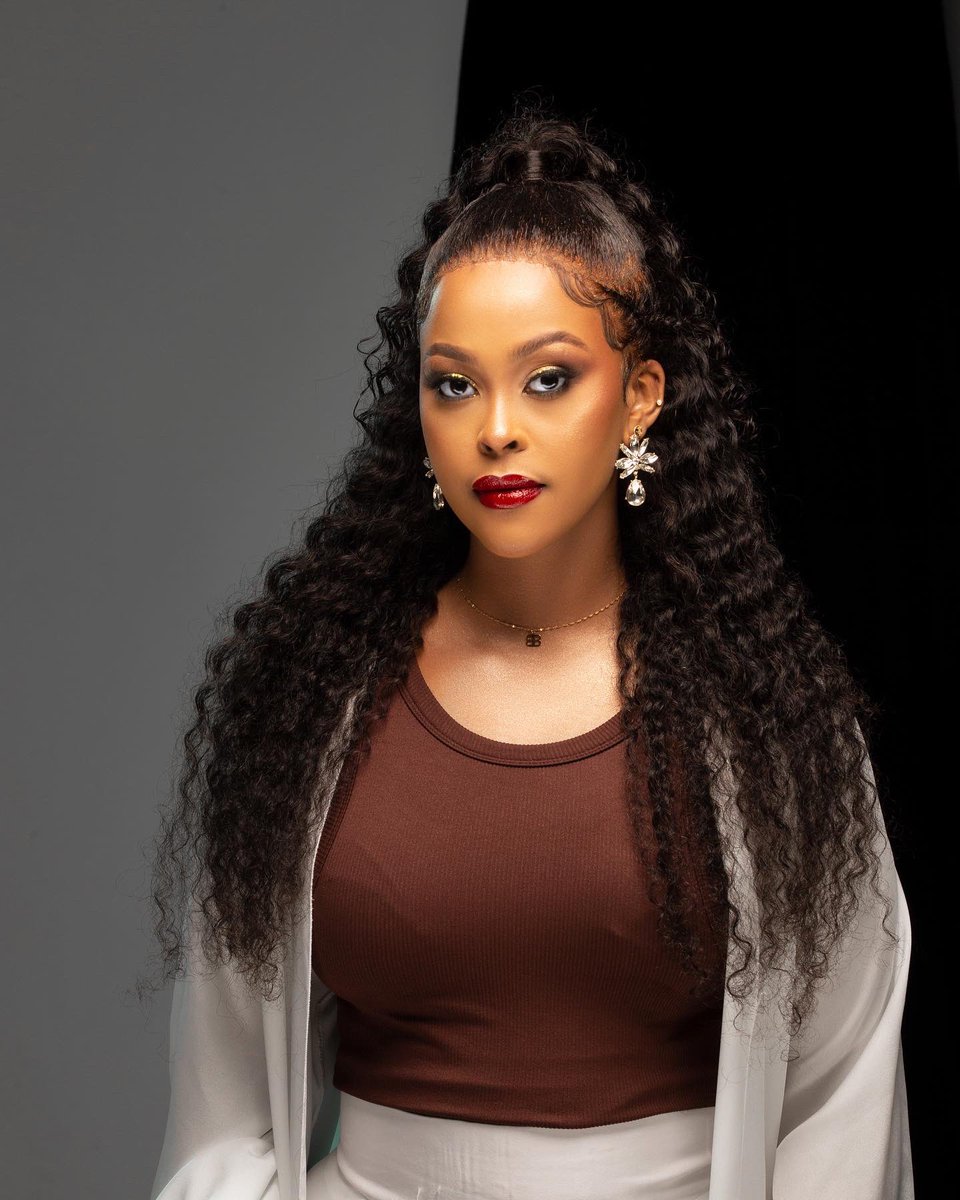 MbajjaSean's tweet photo. Birthday glam! @BashCallie 
.
.
Hair @MbajjaSean 
Mua @ImaniMakeup https://t.co/BCKEv1eVp4
