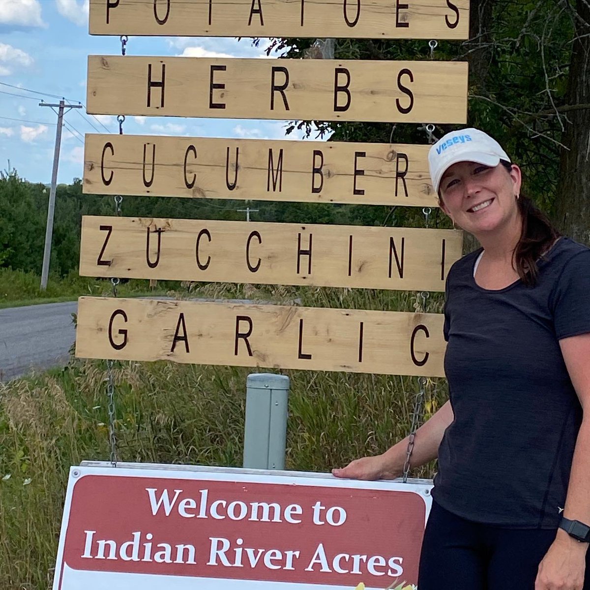 IRsweetcorn's tweet photo. The 🌽 #corntorch has been passed! #vacation is over for corn boss #1 & #cornboss #2 is now on #holidays and running the #cornstand
Fresh veggies and #sweetcorn available everyday 10:00-5:30pm
2275 Indian River Line
#funtimes #workholiday #farming #bosslady #farmlife #sunrise https://t.co/SP6FUKBnnP