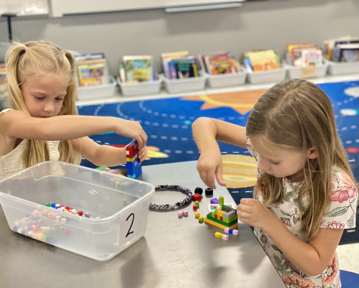 fultondl7's tweet photo. Intense concentration on these firsties’ faces. Starting off learning how to work together to complete a challenge and get rescued!Shipwrecked Fun!! #stemed #osestars #onelisd #scienceteacher https://t.co/8cpSUAtTPv