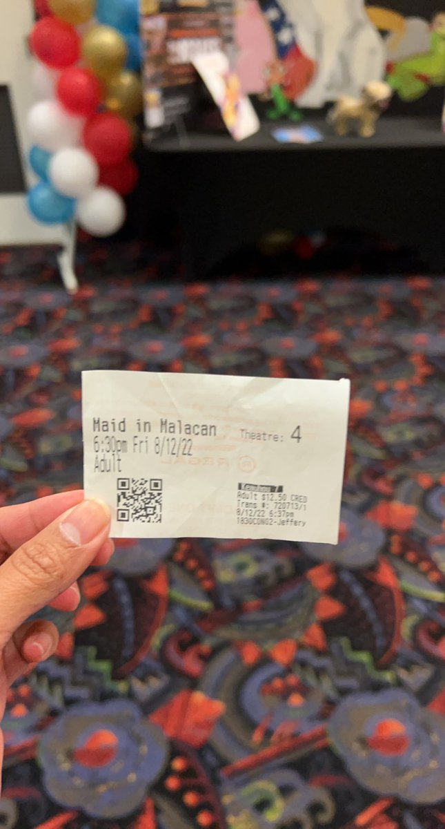 nreb06tf's tweet photo. @Vincentiments__ MiM in Hawaii.. Galing mo Direk Darryl Yap! Kahit mga katrabaho kong hindi filipino sobrang nagandahan. The Best👍
#MiMRoadTo300M 
#MAIDinMALACAÑANG https://t.co/2M83CbB4Ok