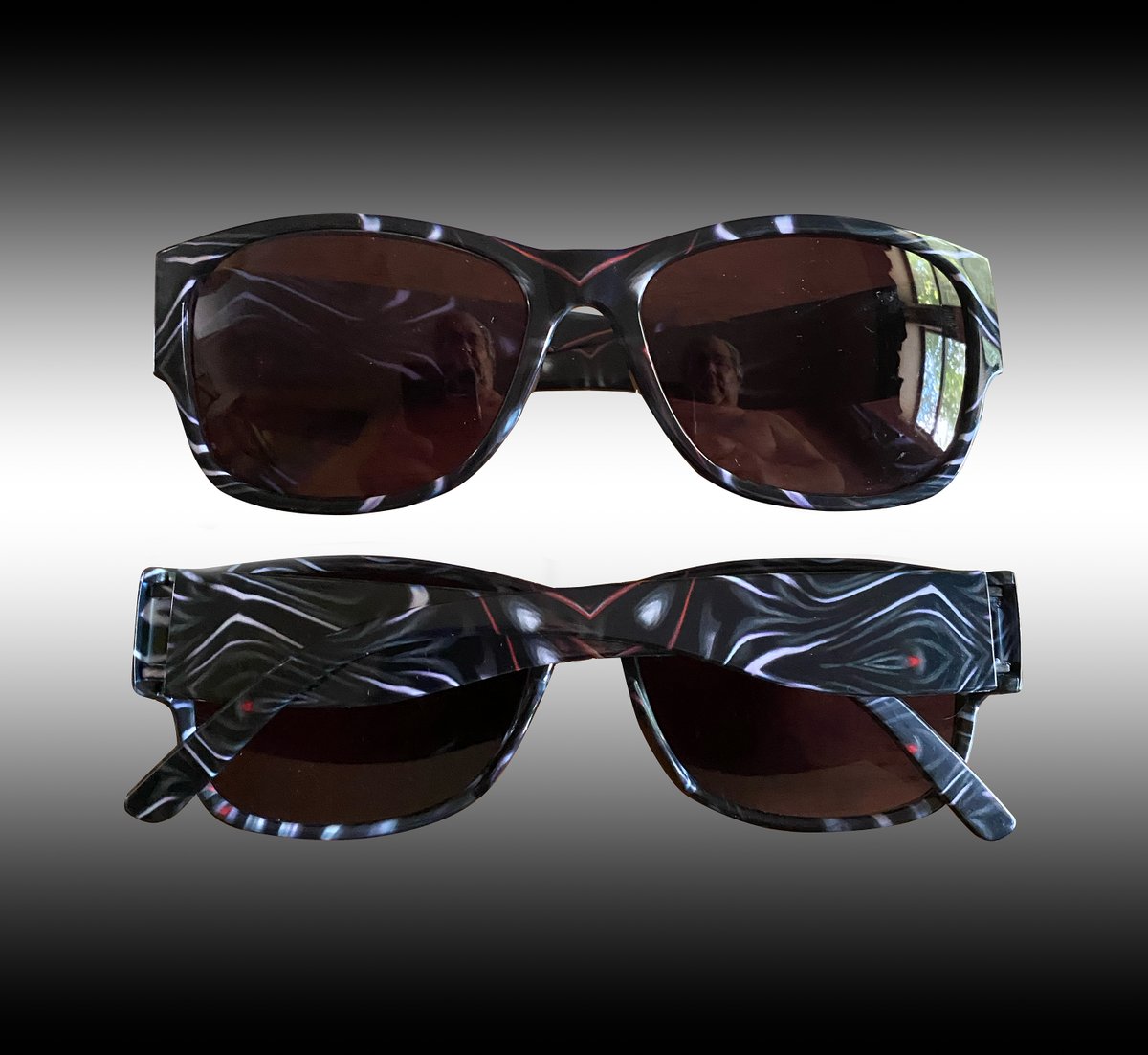 izoot's tweet photo. Ordered a sample of the sunglasses I created on https://t.co/oT4wIbKUgC .. came put nicely. Have to confirm that prescription lenses can be put in but should work.
https://t.co/SSc0lkXPAw
#sunglasses #digitalart #Izoot #clothing #thankyou #share https://t.co/yCCT94IeHf