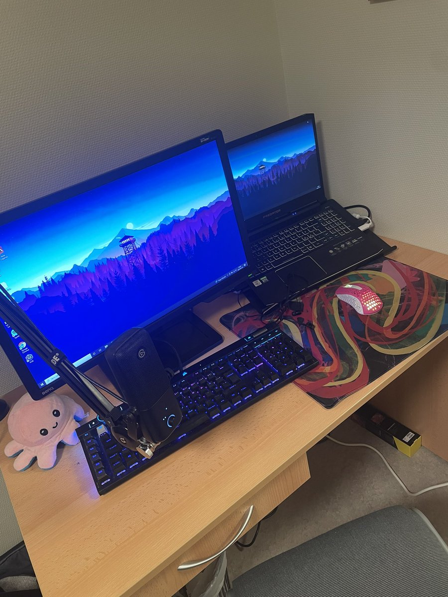 UnicornPeps ❄️ tweet media