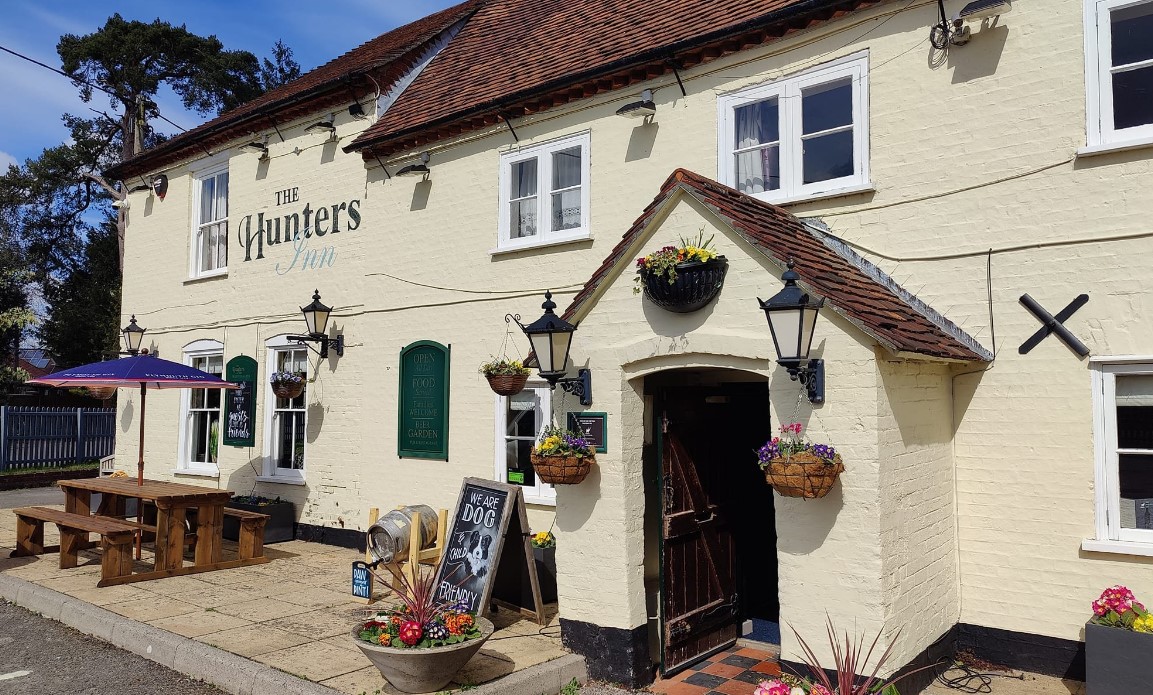 THE HUNTERS INN, located in Romsey, Hampshire.
The team are passionate about catering for those with dietary requirements and a full separate gluten free menu is provided. Choose from appetising Starters, Burgers, Mains, Sides and irresistible Desserts.
glutenfreedining.co.uk