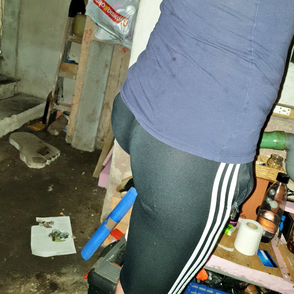 gay trackpants (@track_adidas) on Twitter photo 