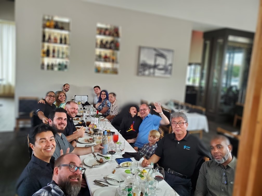 Joysystems's tweet photo. What better way to start the month than celebrating with the #Insight Aurora team! Thank you for the invite to celebrate one of Joy Systems top sales reps for Q1 Kristin Parkinson! What a great event! #JoySystems #refurbished #FogoDeChao #RefurbishedPCs #gogreen  #steak #pcs https://t.co/l7LJlDYNyL