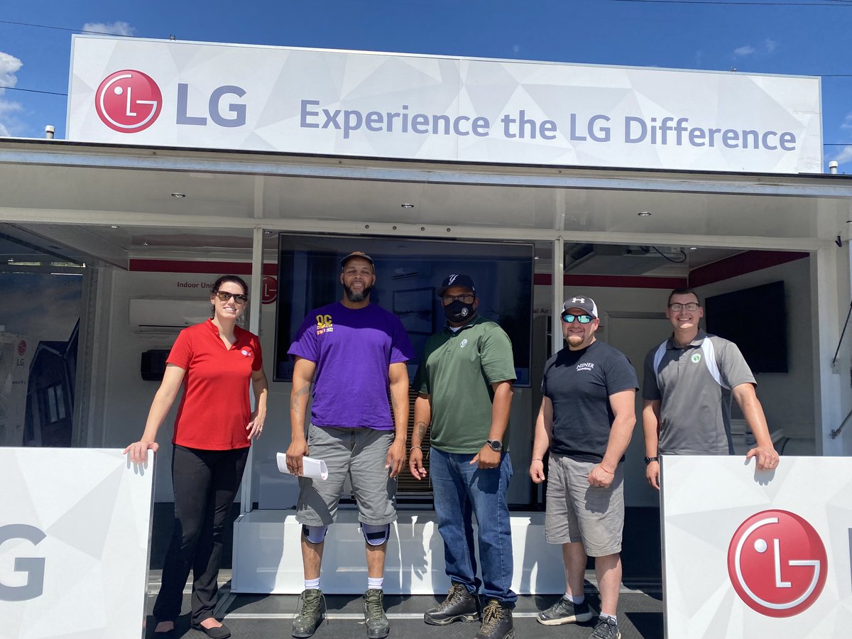 LGHVACUSA's tweet photo. Last week the LG Residential Roadshow traveled with Thos. Somerville to Hollywood MD, Chantilly VA and Camp Hill PA. Thank you to Thos. Somerville and LG's Raelynn Warner! #LGRoadshow https://t.co/hBWbNEYPs5
