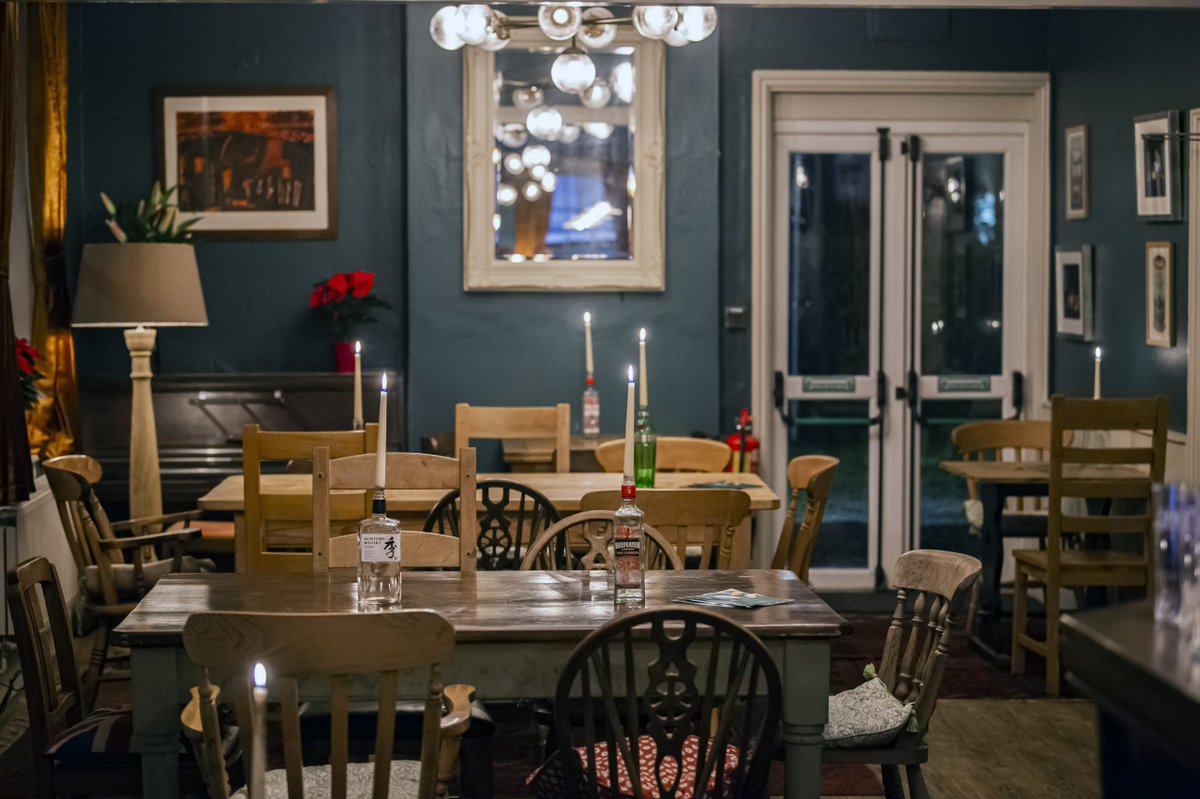 THE GEORGE, ALTON in HAMPSHIRE
Following refurbishment, the pub is now an appealing blend of contemporary decor and traditional character. To the outside there is an attractive patio and garden area, the perfect spot to relax and enjoy good food and drink in warmer months.