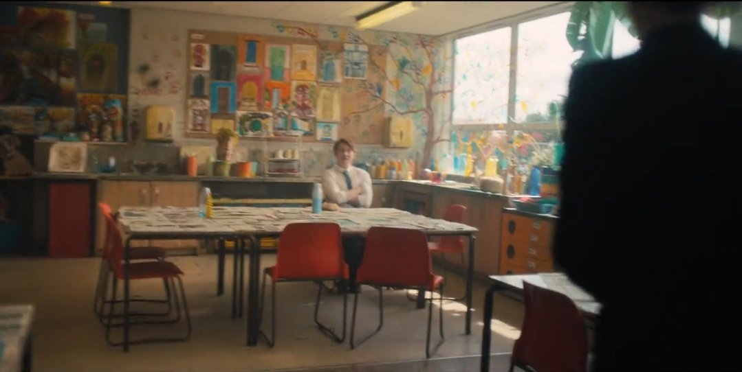 Kami_Herondale's tweet image. Ben and Charlie's meeting place being the darkest part of the library while Nick and Charlie's art room full of light and colours. In this essay i will–