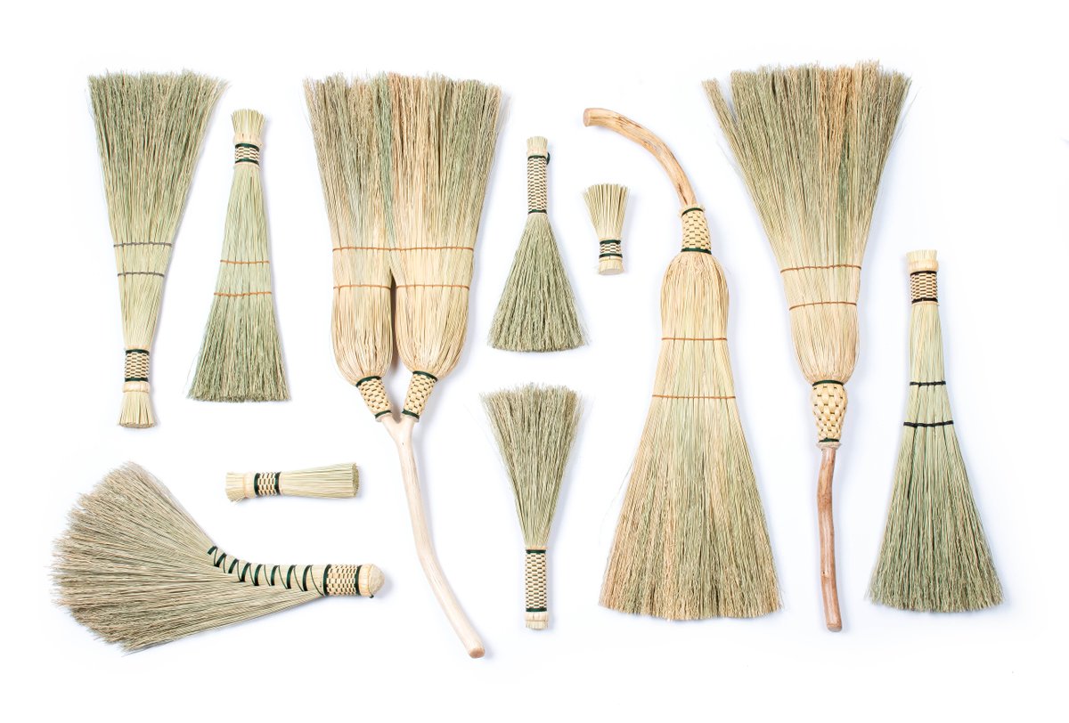 NBSSboston's tweet photo. An exciting new online class offering: #BroomMaking with #NBSSalumni Aspen Golann! Learn to design & build functional & sculptural brooms in these short evening sessions.
Intro class, Thurs, Nov 10: https://t.co/GptYv5G571
Advanced demo, Thurs, Nov 17: https://t.co/2A476nGtrg https://t.co/FRzr13ptSI