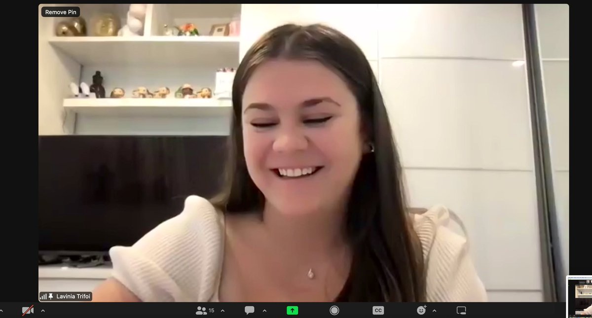 LaviniaTrifoi's tweet photo. Today I successfully defended my Master thesis today! I could not have done this without the help of so many people. A special thank you to my supervisor and mentor @SfnImpellizzeri  for all the support, guidance and patience she offered me during my time in her lab.👩‍🎓👩‍🔬 https://t.co/vQJb3cwNE3
