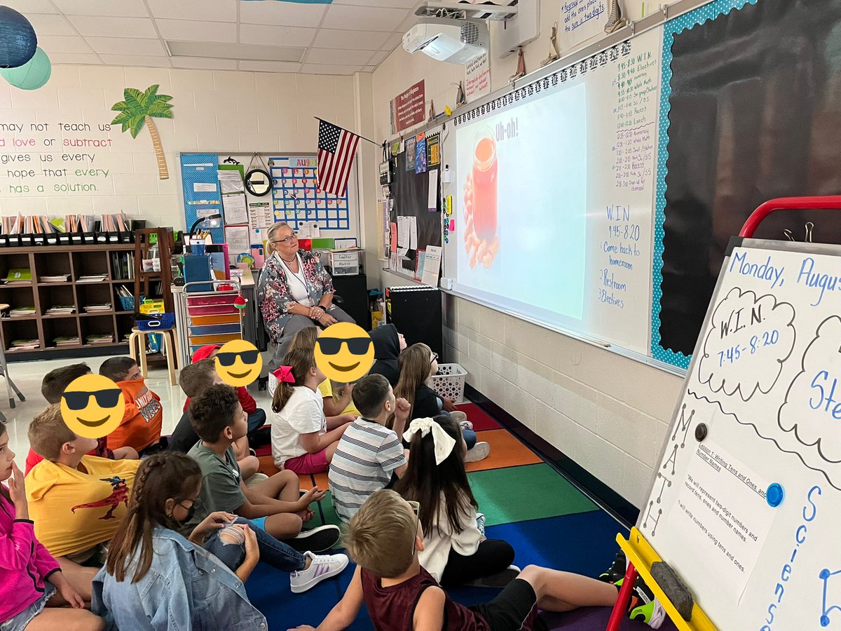 jena_vernon9's tweet photo. Read a-loud’s and multi media instruction are on fire at LOLC. Did you know George Washington Carver found more than 300 uses for peanuts!!! #themoreyouknow #ACISD #begolden #littlepirates #Missionmovingforward @DrJosh_Garcia @PolandDenise @jillmariewil @cllowery https://t.co/iQTP5fCPwK