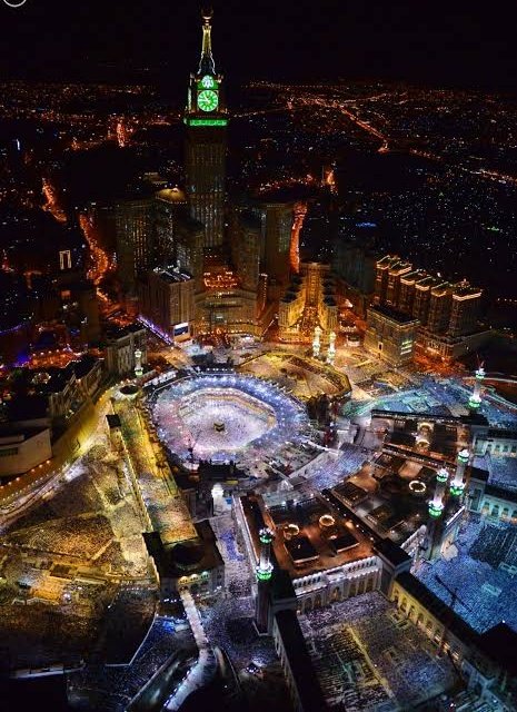 Jr_deedat's tweet image. Night view of Makkah💙