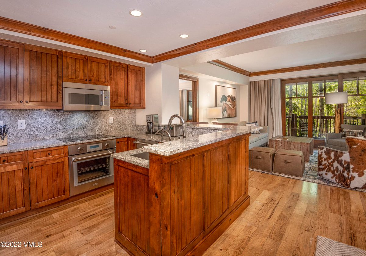 YourVailHome's tweet photo. What a great way to ensure future family gatherings. 
This two-bedroom luxury fractional ownership is for two winter weeks, and one summer week, with ski passes (up to six per day in winter weeks) good for both Vail &amp; Beaver Creek Mountain!  
Learn more: https://t.co/R8HklcpYXd https://t.co/3VJdgw5puL