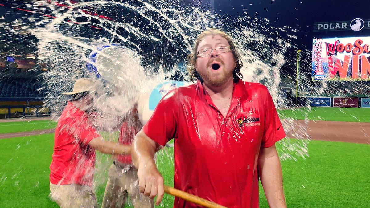 WooSoxGrounds's tweet photo. "The Rise And Fall Of Sneds" - WooSox Grounds Crew Ep. 10
▶️:https://t.co/UflWWV3Cfv
@snedly360 @mantunes_15 @CoachTarg @hoodiejello_yt @griffinlaposta @DanTurgeon37 https://t.co/CEdJrvVkmh