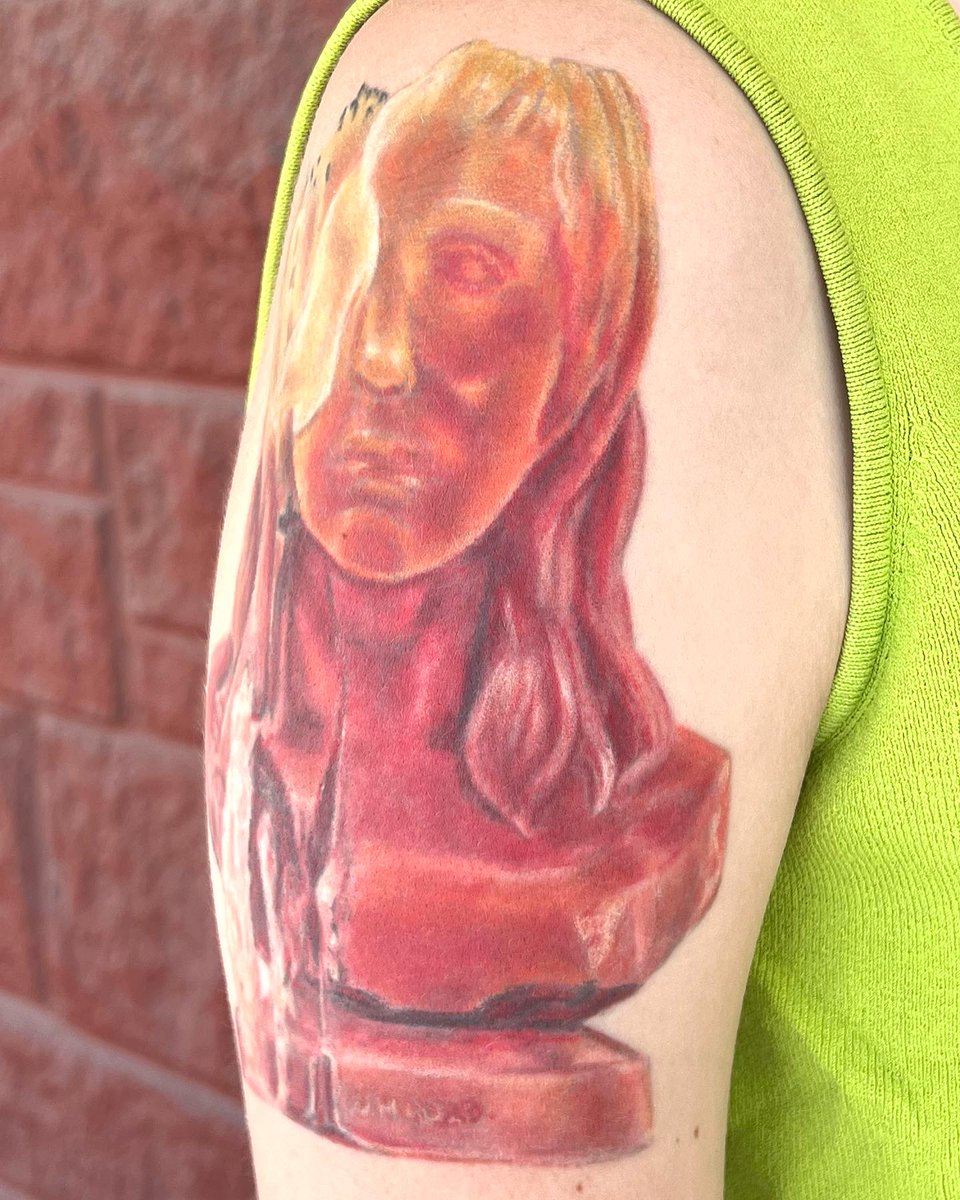 NuclearInk's tweet photo. Awesome @kesharose High Road Album cover tattoo done by Jesse Neese. #kesha #wax #tattoo #tattoos #color #portrait #Candles #candlewax #FreeKesha #melting #Omaha #Nebraska #RCA #TattooColour #tattooart #tattooartist #nuclearink #nuclearinktattoo #eternalink https://t.co/HWBVGsomYm