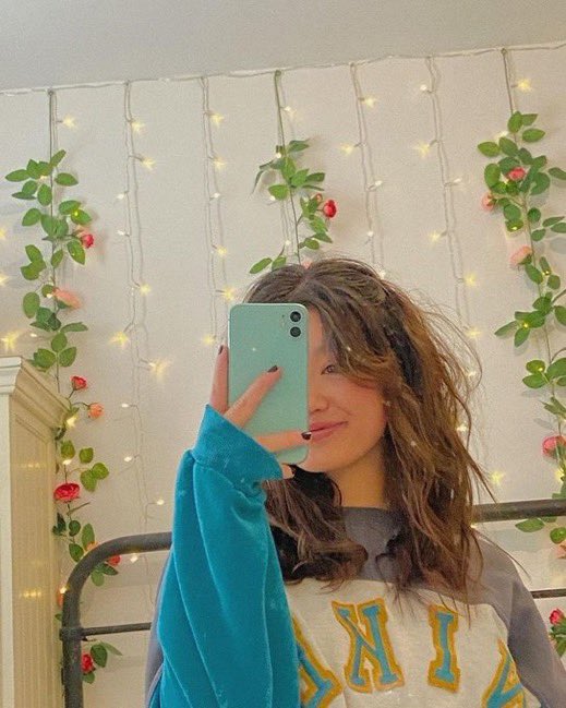 Nome: Marinette Dupan Cheng 
Idade: 15
Sexualidade:  bi
Pronomes:  ela/dela
Tendência:  boa
Shape (+2 fotos): Payton Elisabeth Lee