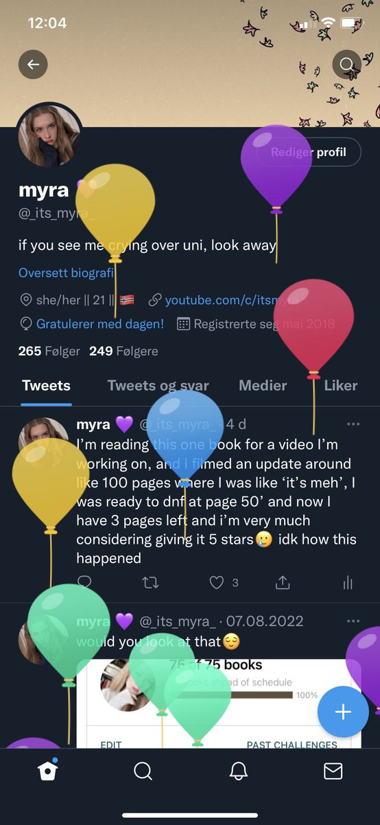 _its_myra_'s tweet photo. alexa play 22 by taylor swift https://t.co/YlJIWRag8B
