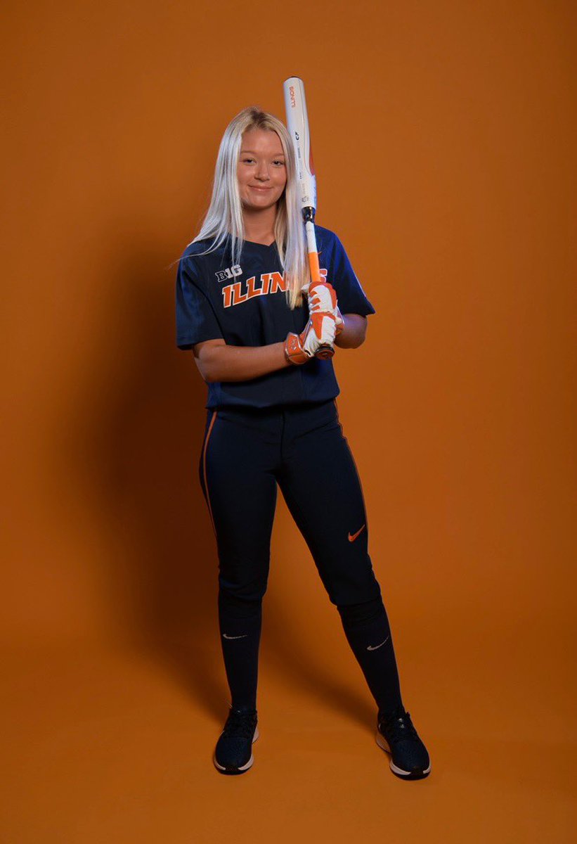 cady_ella's tweet photo. I am so excited to announce that I will be continuing my academic and softball career at the University of Illinois! Thank you to everyone who has helped me during this journey! Can’t wait and go Illini! 🧡💙@IlliniSB @FinesseOrg @CTownAthletic @Ltrout07 @TyraPerry13 @lmcmahon7 https://t.co/lYkVcQe2vz