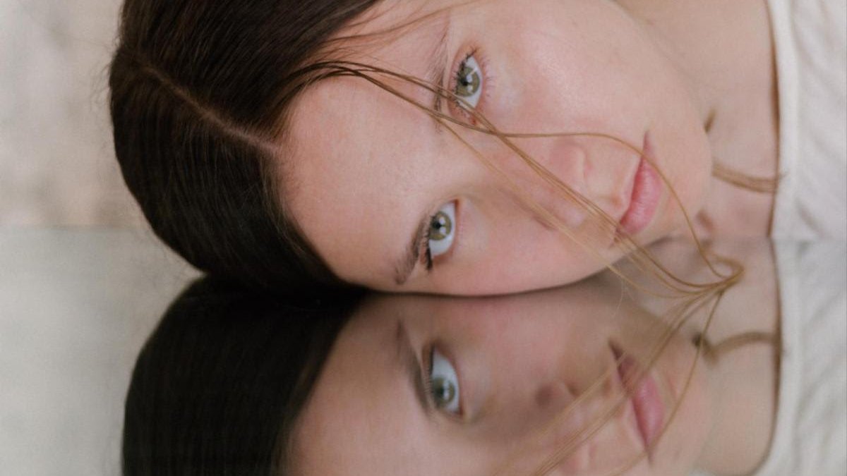 Northern Transmissions Song of the Day is “Ming The Clam” by Pearla northerntransmissions.com/ming-the-clam-… #SongOfTheDay #NewMusic